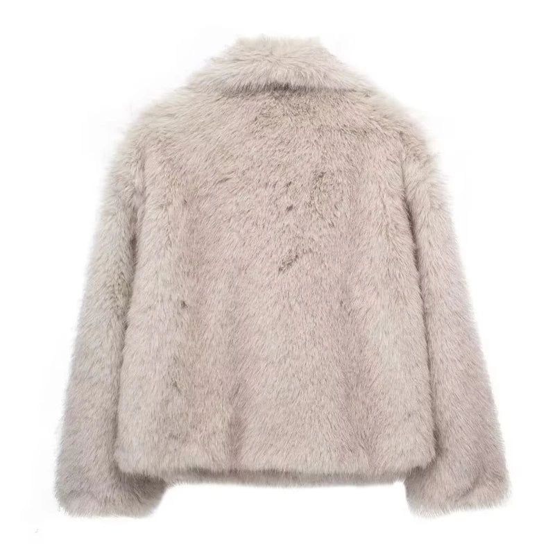 TRAF Cappotto in pelliccia sintetica bianco 2024 Donna Nuovo in cappotti Autunno Inverno Pelliccia Peluche Soffice Giacca Calda Rosso Grigio Nero Capispalla