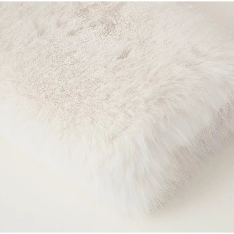 Cappotto in pelliccia sintetica soffice da donna, spesso e caldo, con colletto rovesciato, alla moda, di lusso, top 2024, elegante da donna, soprabito da strada
