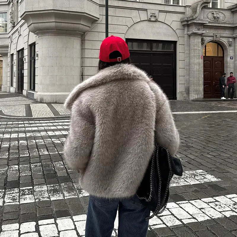 Neo Mint 2024 Inverno Iconic Blogger Fashion Soffice Colletto Quadrato Cappotto in Pelliccia Sintetica Donna Ins Hot Chic Ragazze Giacca in Pelliccia di Volpe Capispalla
