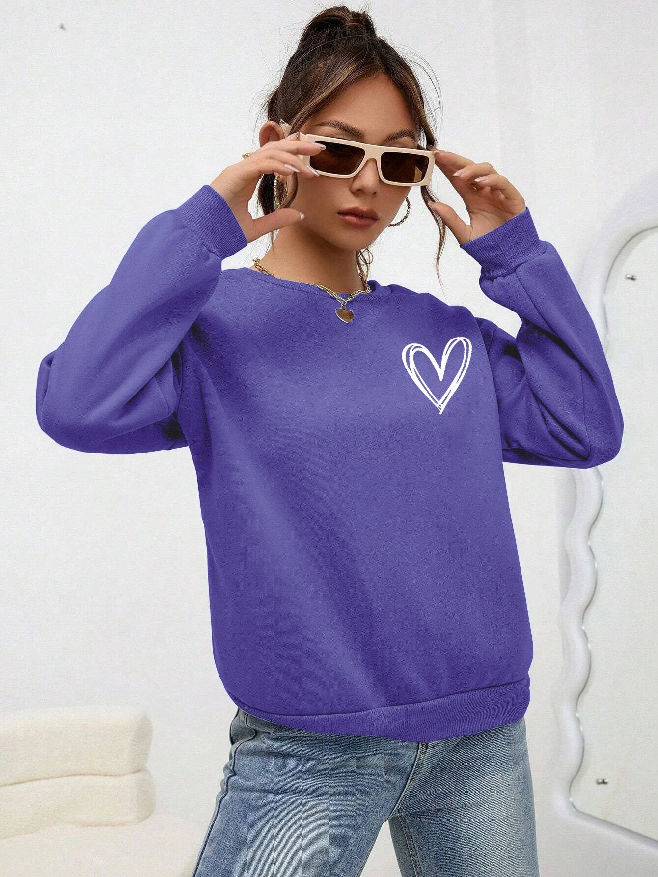 Felpe con stampa a forma di cuore semplice per donna, comode e casual, con scollo rotondo, in pile, calde e comode, abbigliamento sportivo