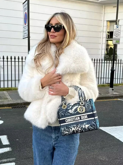 Y2K TRAF Cappotti oversize in pelliccia sintetica da donna alla moda 2024 Giacche invernali spesse e calde Casual con tasche Eleganti da donna Nuovi capispalla