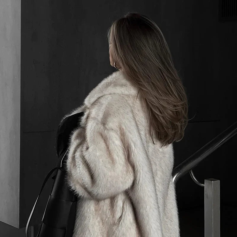Neo Mint 2024 Inverno Caldo Soffice Sfumato Eco Pelliccia Giacca Donna Lusso Lungo Faux Pelliccia di Volpe Cappotto Strada Furry Outerwear Soprabito