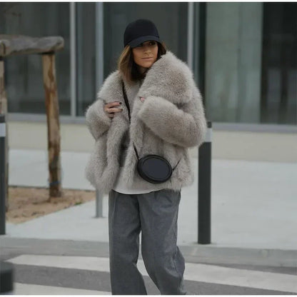Caldo ed elegante cappotto in pelliccia sintetica da donna invernale spesso a maniche lunghe, tinta unita, 2024, nuovo capospalla da strada alla moda per donna