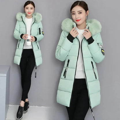 2024 Nuovo cappotto invernale da donna giacca in pelliccia scollo lungo cappotti di base giacche spesse cotone imbottito capispalla parka vestiti femminili 