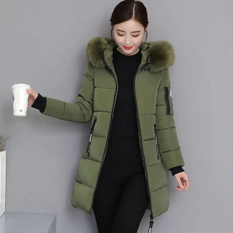2024 Nuovo cappotto invernale da donna giacca in pelliccia scollo lungo cappotti di base giacche spesse cotone imbottito capispalla parka vestiti femminili 